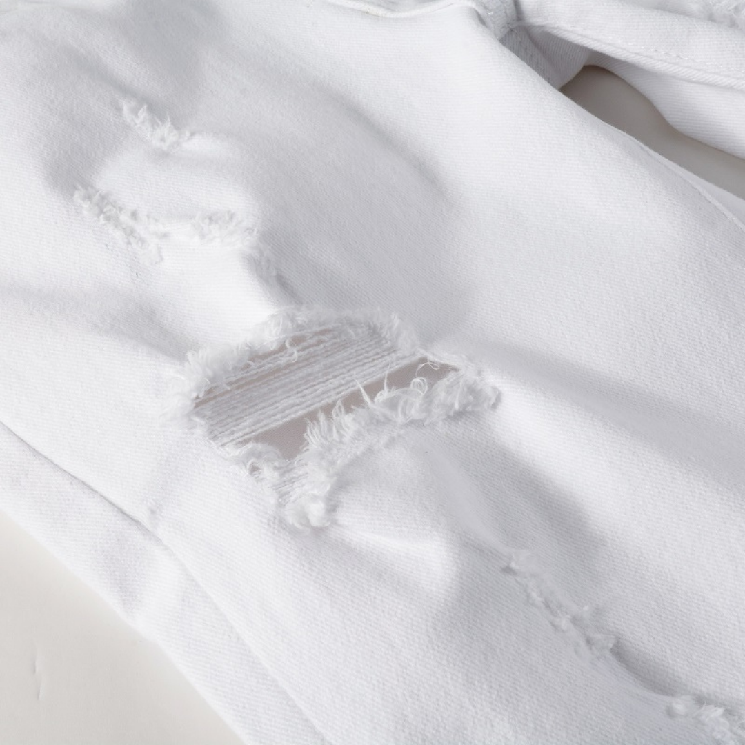 Amr White Jeans