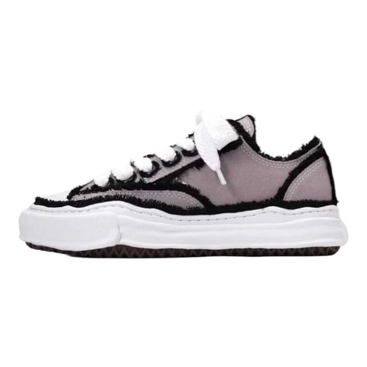 FLARED LOW SNEAKER