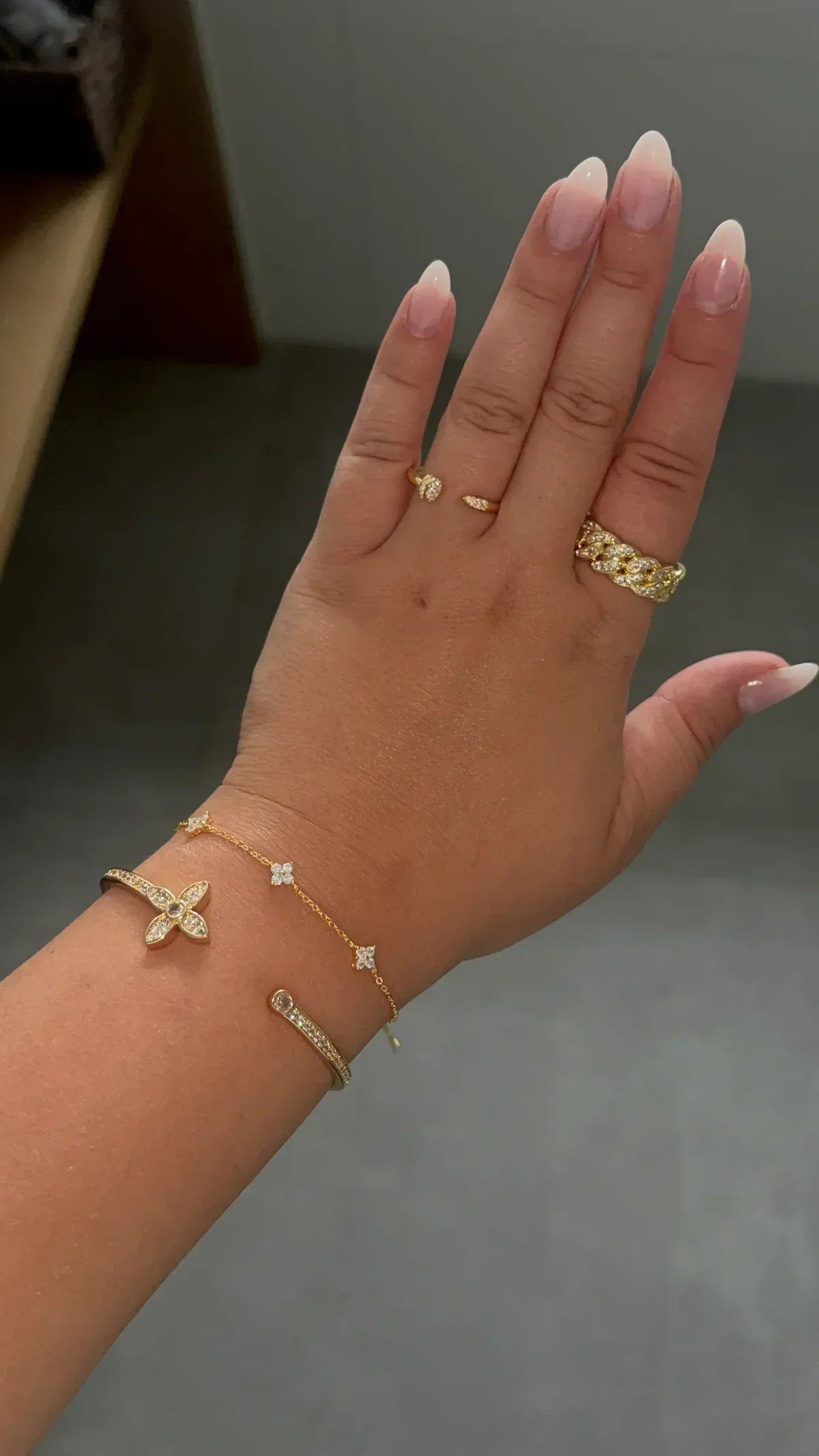 ÉLORA BLOOM BRACELET