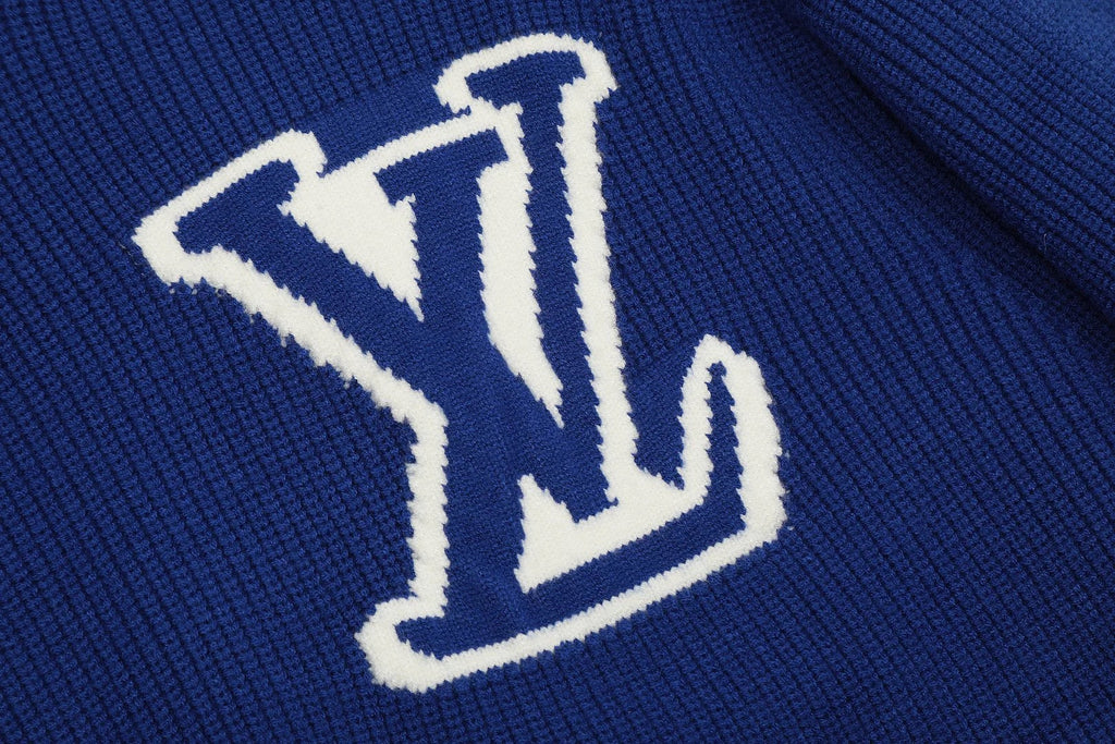 'LV' Knit