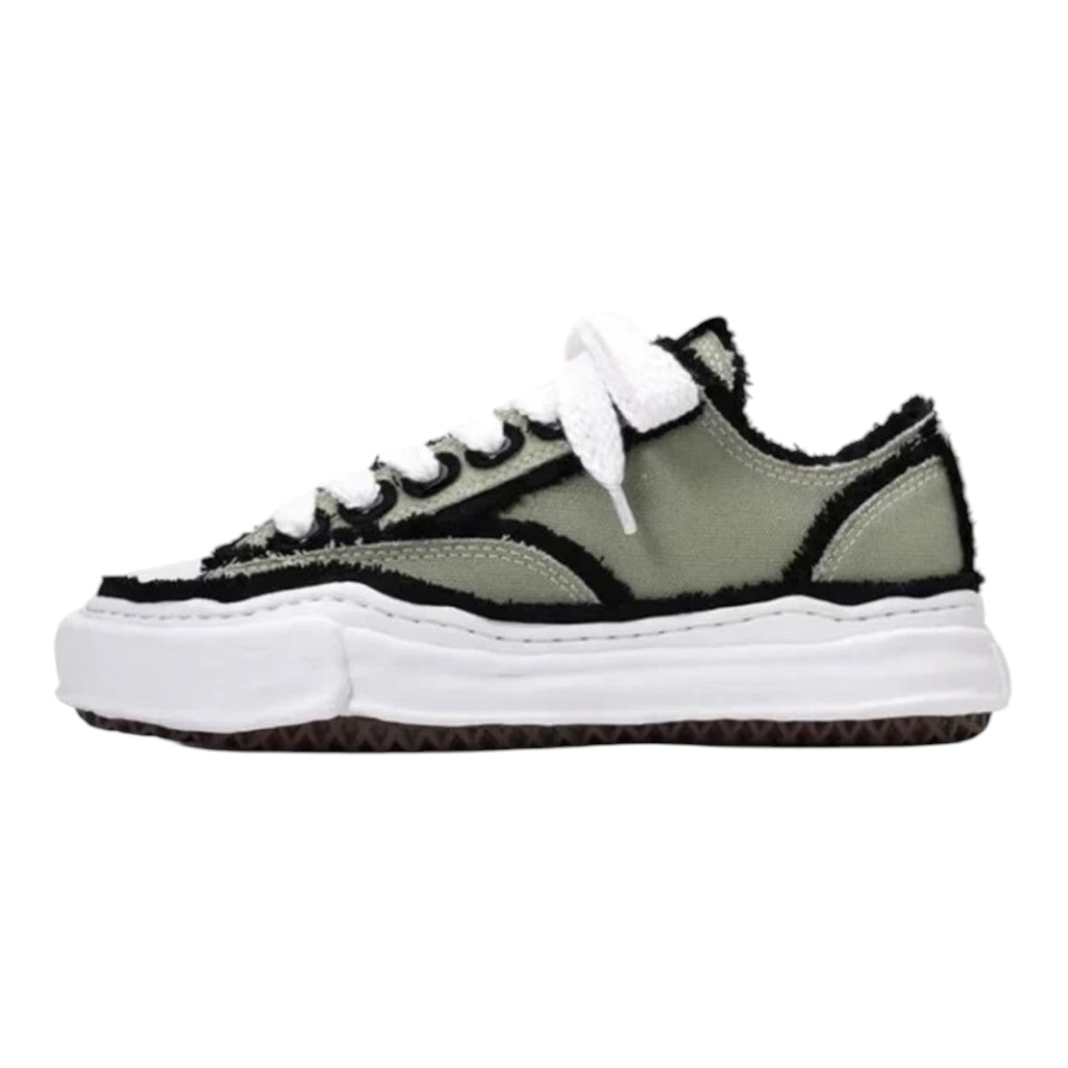 FLARED LOW SNEAKER