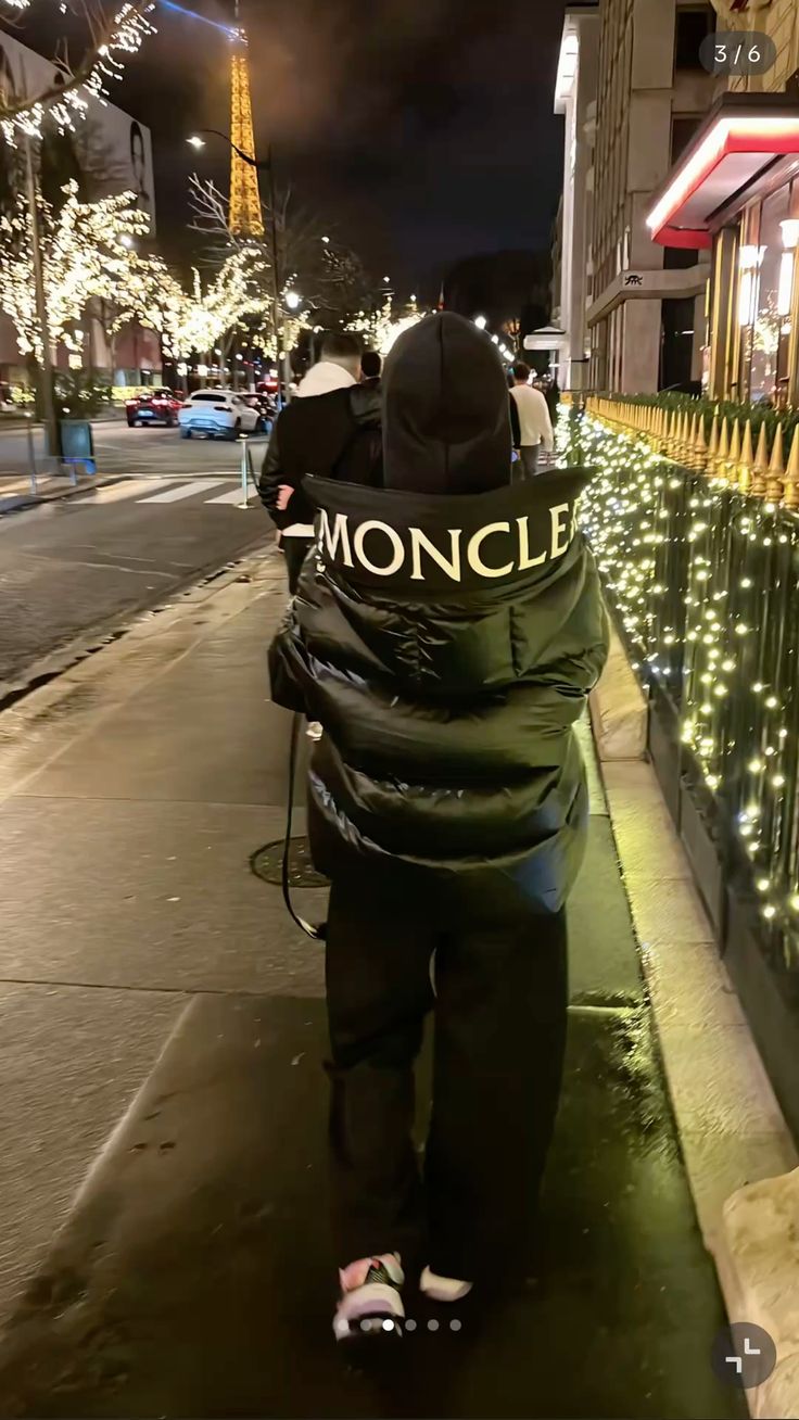 Monc Reverse Style